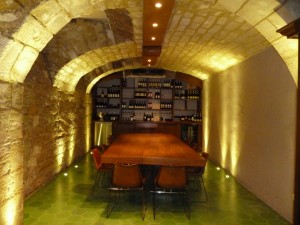 O Chateau, Paris, France Wine Tasting Room